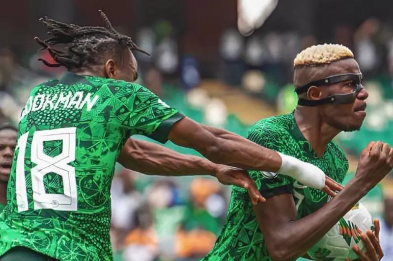 فيكتور أوسيمين وأديمولا لوكمان